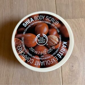 The Body Shop Shea Body Scrub 7.9 oz New